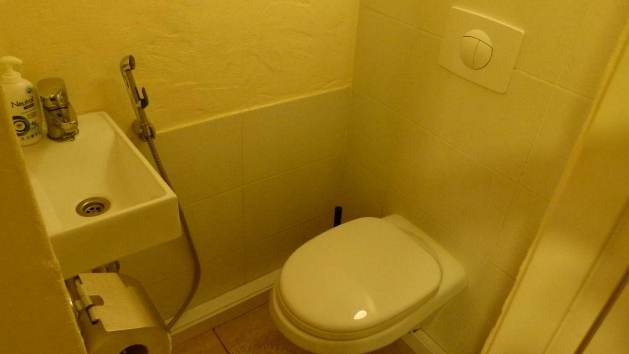 Studio Apartment Pärnu Esterno foto